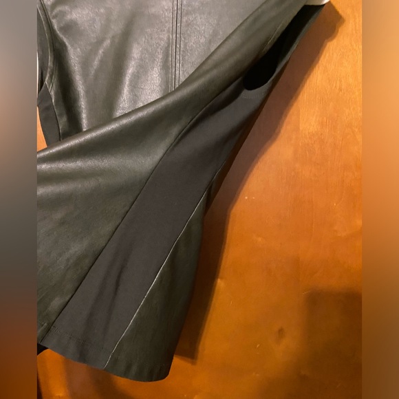 BCBG Leather-look w/zippers on shoulders.Looks grey in low light. Spandex sides - Picture 6 of 13